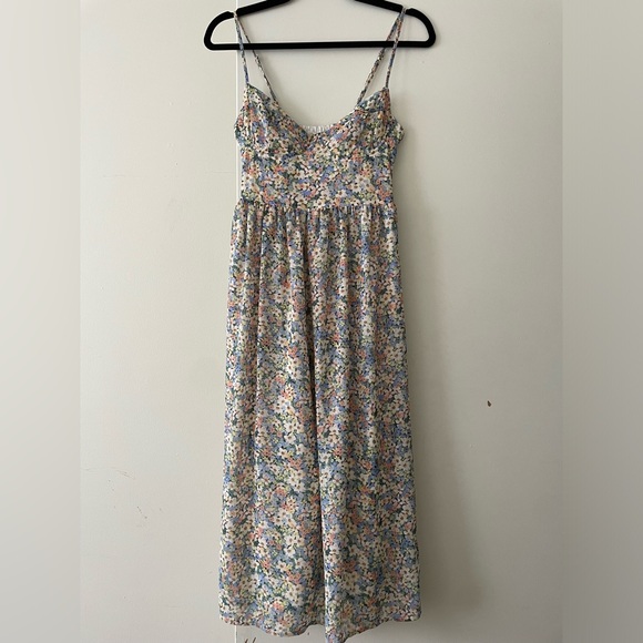 Size small cute floral dress - Picture 1 of 1
